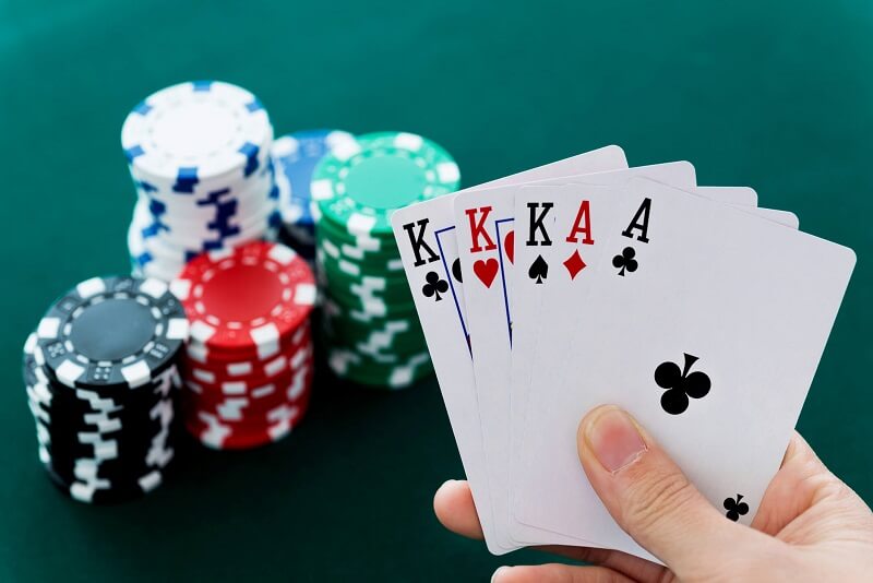 Tilt trong Poker là gì? Kinh nghiệm ngăn chặn Tilt hiệu quả nhất
