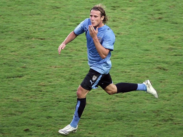Top 10 Uruguayan footballers of all time