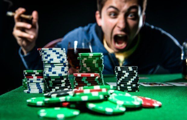 Tilt trong poker là gì? 4 cách ngăn chặn tilt hiệu quả - Diendanpoker